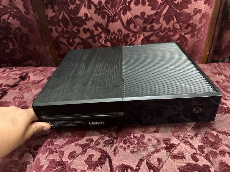 xbox one 1tb with games 0