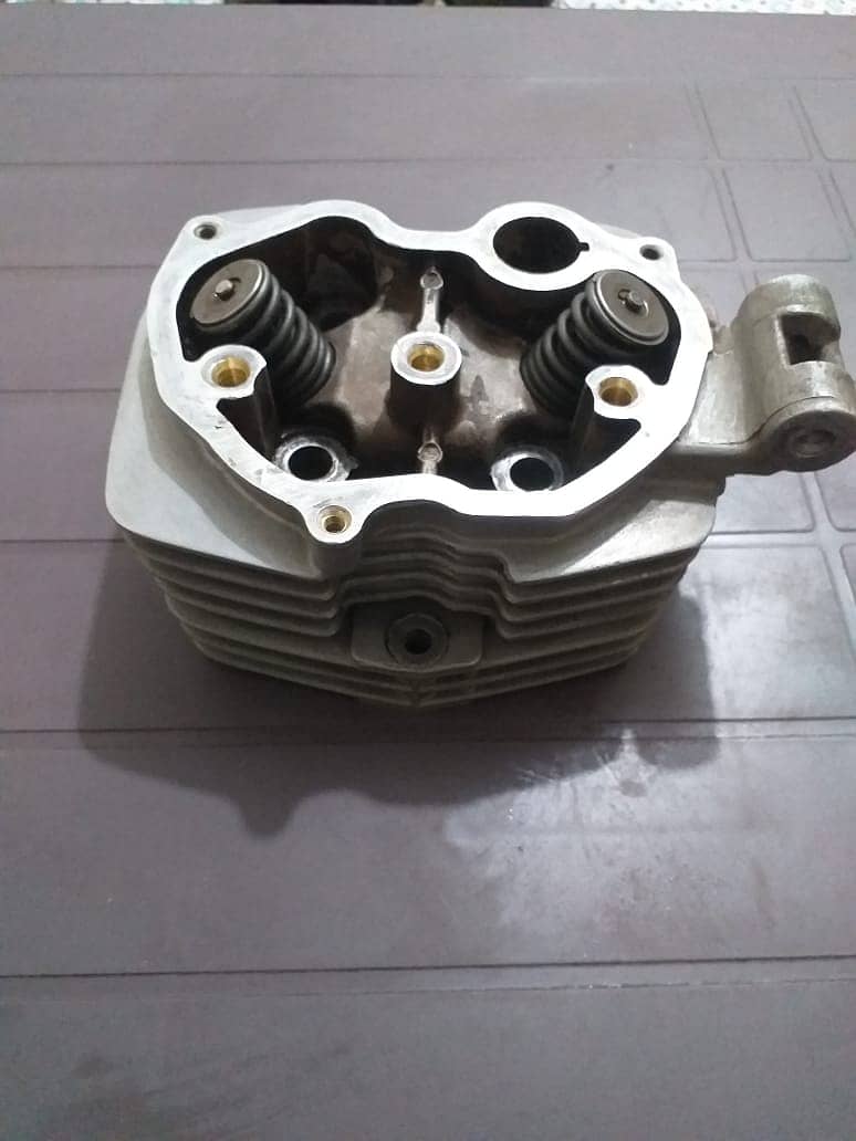 Honda CG 125 Engine Head 0