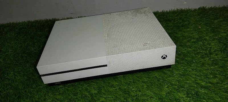 Xbox one s 2