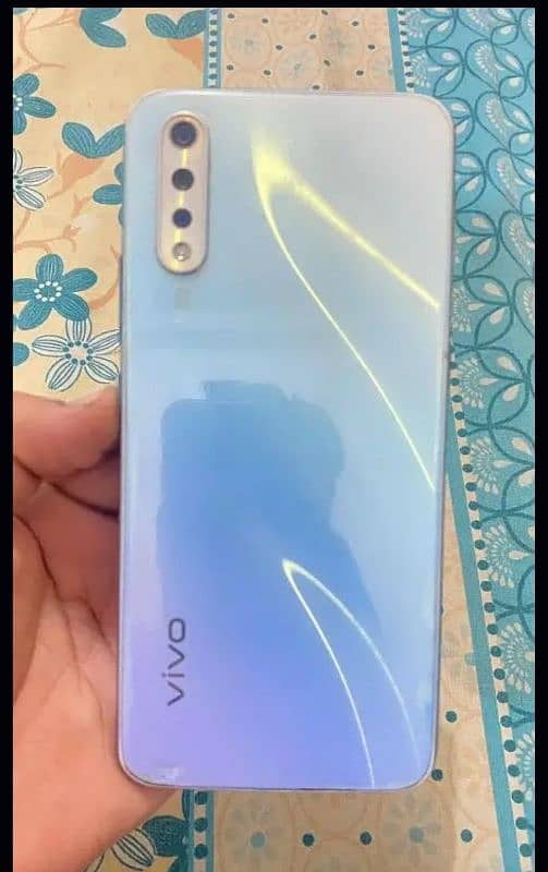 vivo s 1  4 /128 0