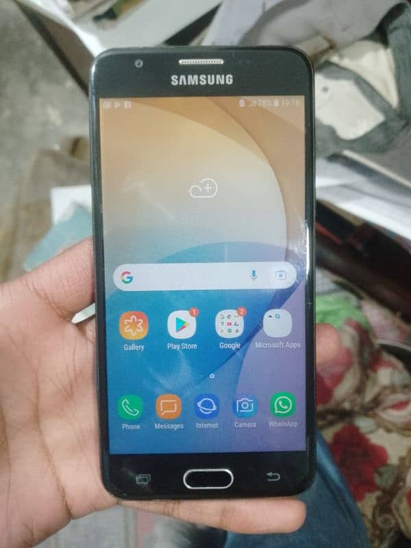 Samsung Galaxy J5 prime for sale no scratch 7000 PKR. 1