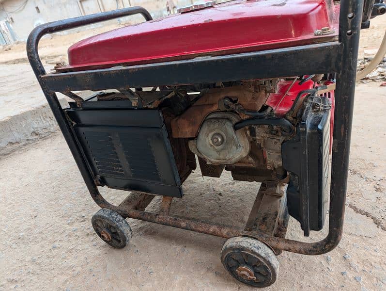 Loncin generator good condition for sale bilkul okay hai03005052536 3