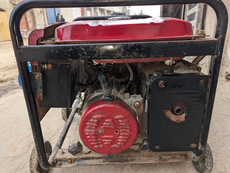 Loncin generator good condition for sale bilkul okay hai03005052536 6