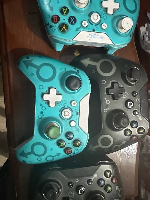 Controllers for sale 3