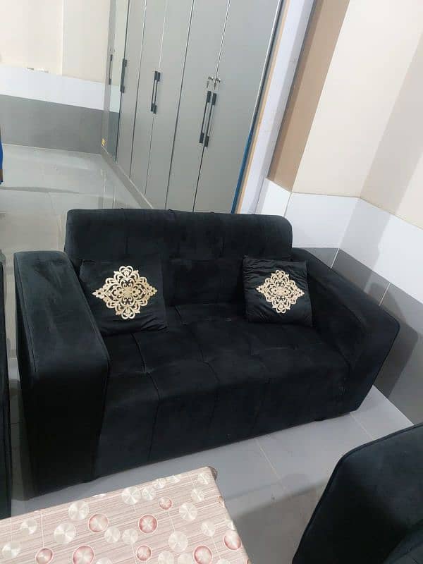 Sofa Set 6 Seater Velvet Black 1