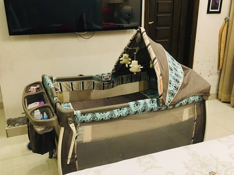 Baby cot / baby playyard /baby playpen /baby bed 4