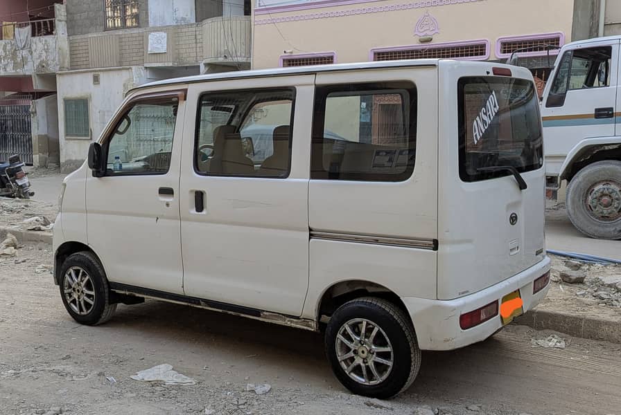 Daihatsu Hijet 2011 0