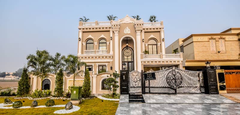 Most Luxurious Full Basement 1 Kanal Classical Bungalow For Sale With Home Theater Near Park In Phase 6 0