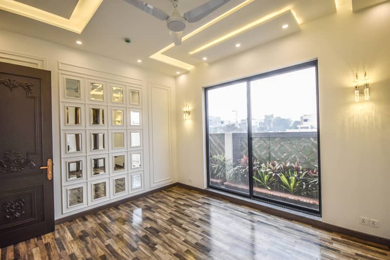 Most Luxurious Full Basement 1 Kanal Classical Bungalow For Sale With Home Theater Near Park In Phase 6 12