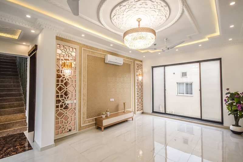 Most Luxurious Full Basement 1 Kanal Classical Bungalow For Sale With Home Theater Near Park In Phase 6 24