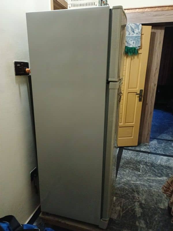 Dawlance Medium Size Refrigerator available. 2