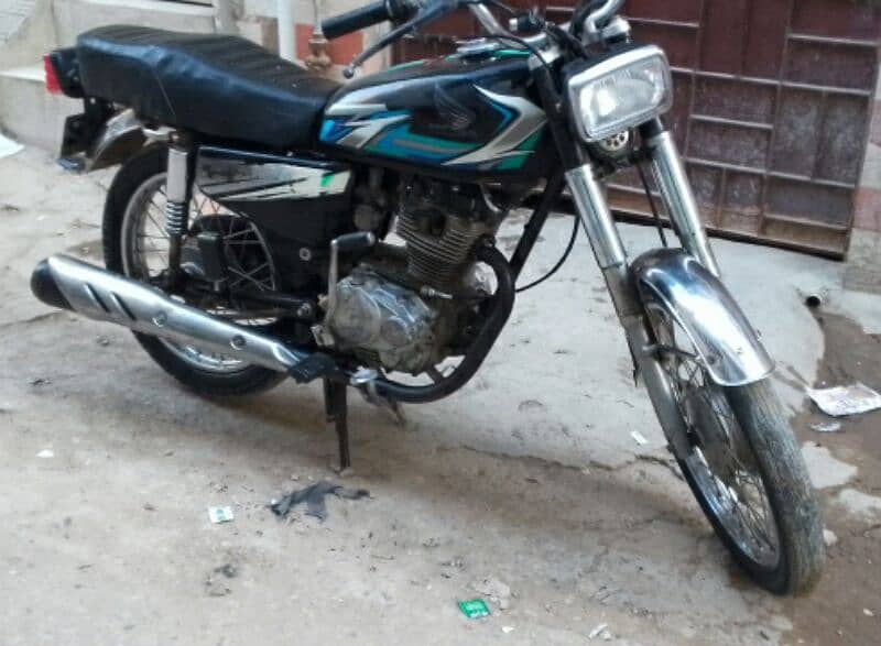 Honda 2014 model sahiwal number 3