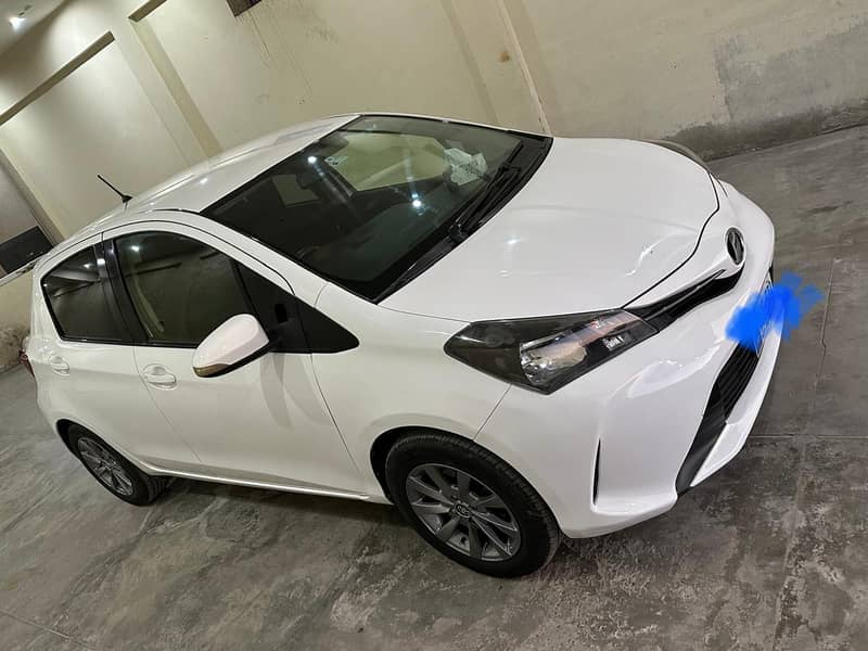 Toyota Vitz Key Start 2016 2