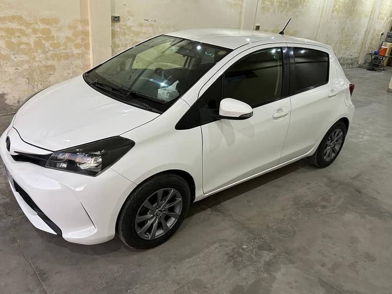 Toyota Vitz Key Start 2016 5