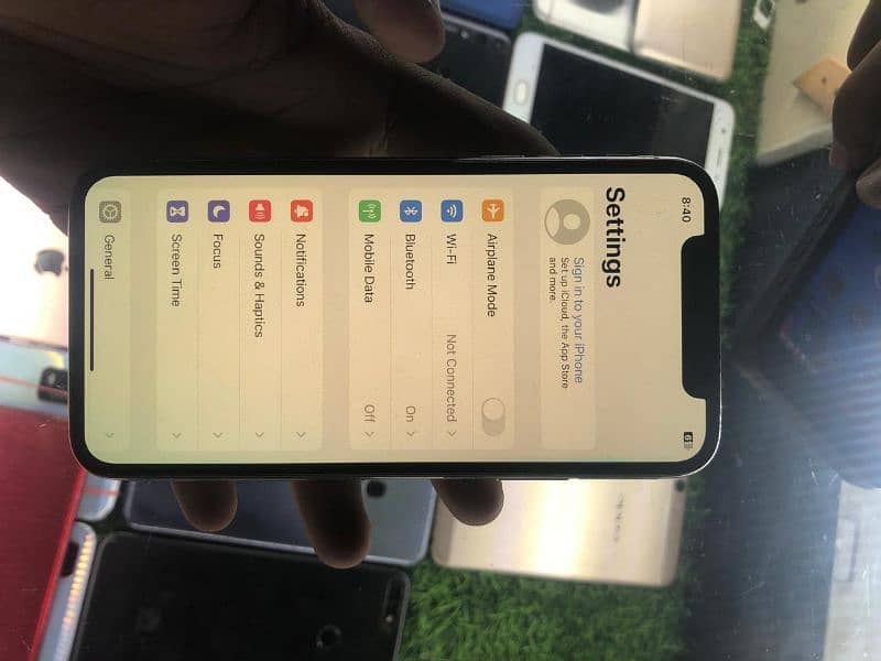 I phone x 64 gb pta approved with box and charger 6