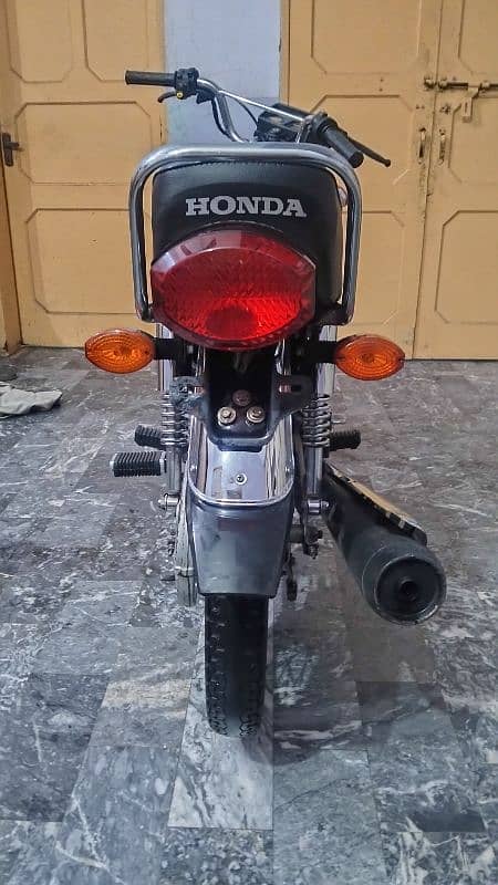 Honda 125 9