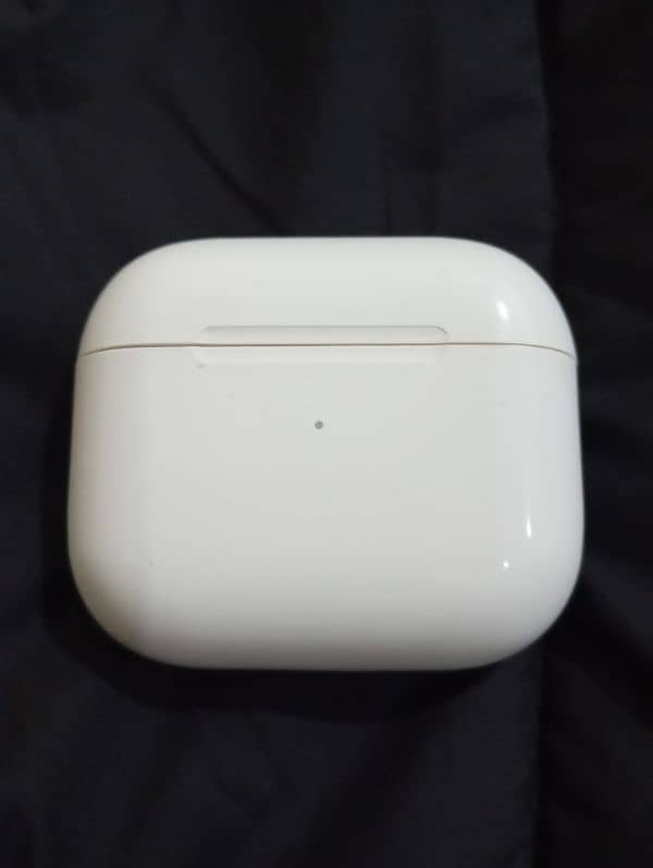 Airpods pro lat mall available 2