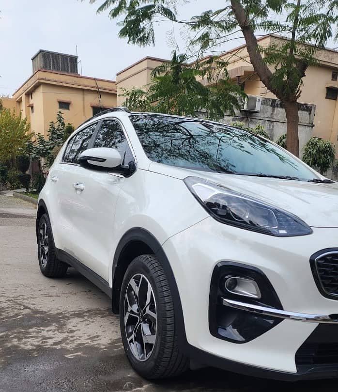 KIA Sportage 2020 FWD 2