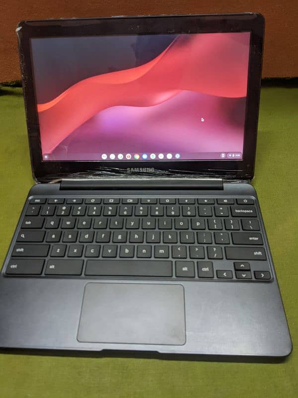 Samaung 500C Chromebook 4gb 2