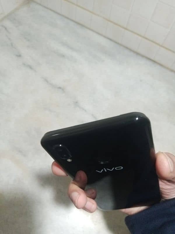 vivo y85 64GB O3O9857878 3