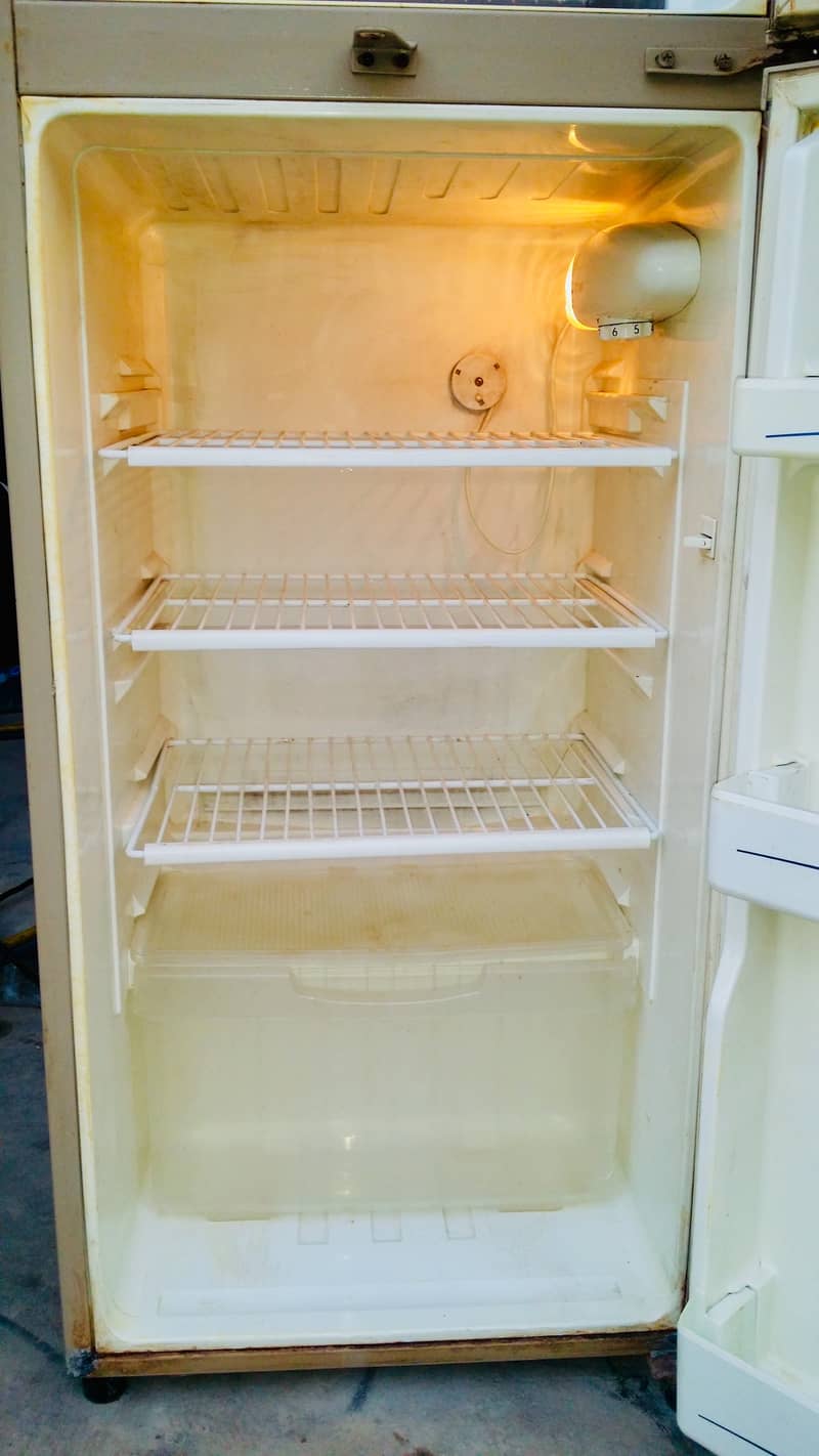 HAIER Fridge, Like A Brand New, Guaranteed 12