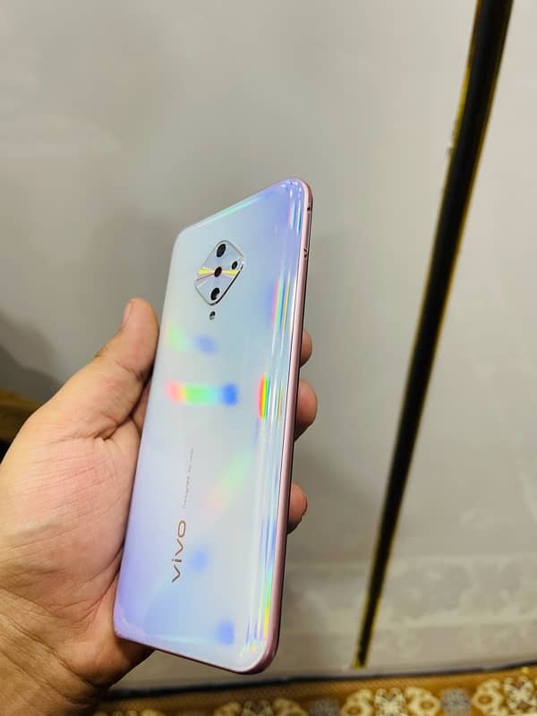 vivo s1 pro 1