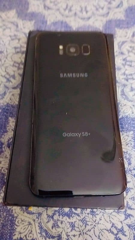 s8 plus black color 1