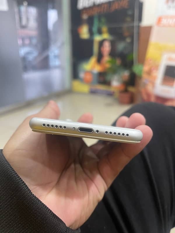 iphone 8 jv 64gb 3