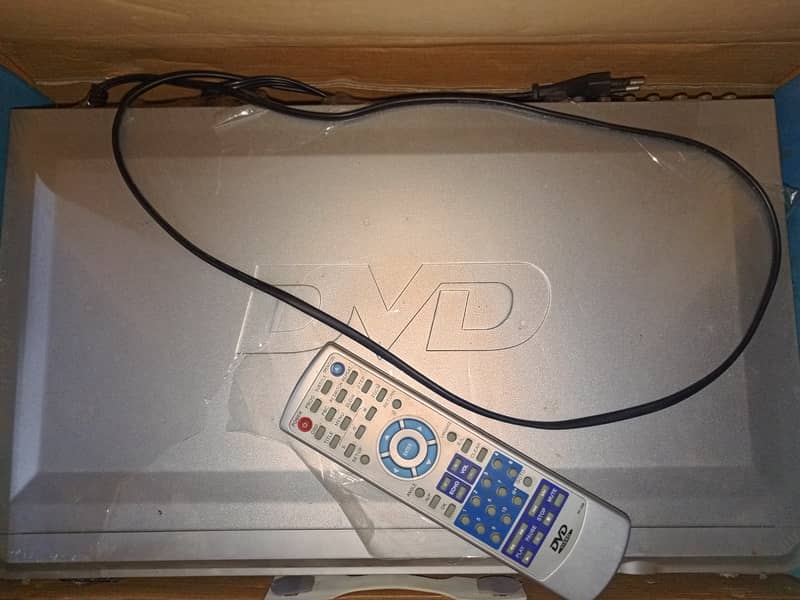 DVD PLAYER 1