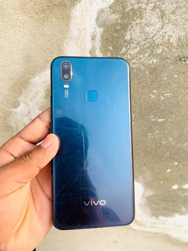 Vivo Y11 3GB 32GB Dual sim pta approved 03417059154 Call 0