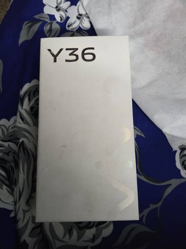 Vivo y36 8/256 box open condition 4 months warrenty 0