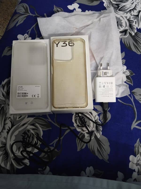 Vivo y36 8/256 box open condition 4 months warrenty 2