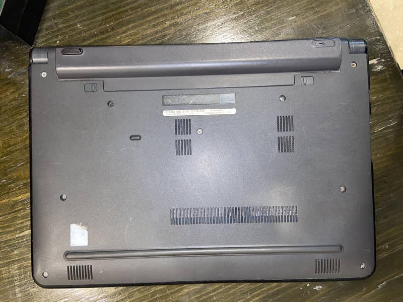 Dell latitude 3350 touch screen i5 5th gen 8/256 0