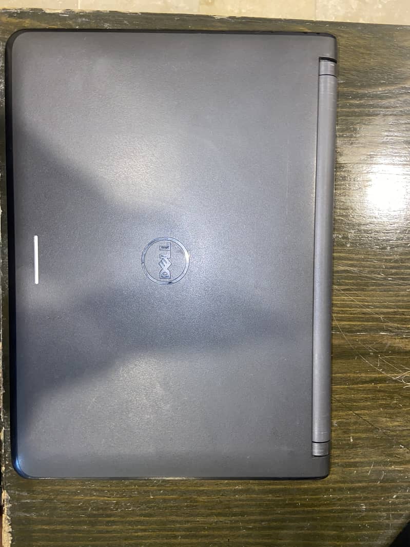 Dell latitude 3350 touch screen i5 5th gen 8/256 3