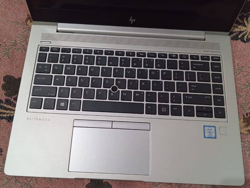 HP EliteBook 840 G5 i7 8th Generation 8/128 GB (motherboard issue) 1