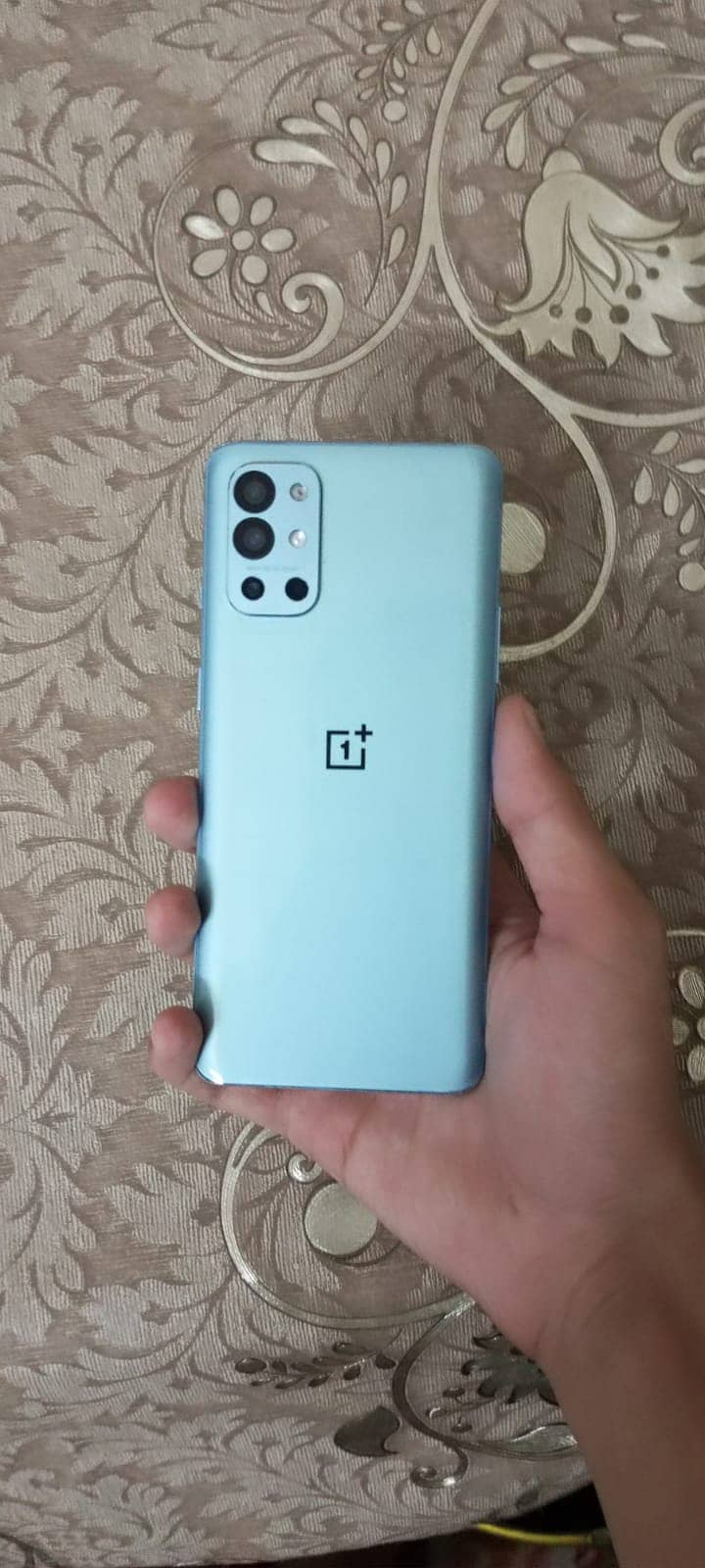 Oneplus 9r 4