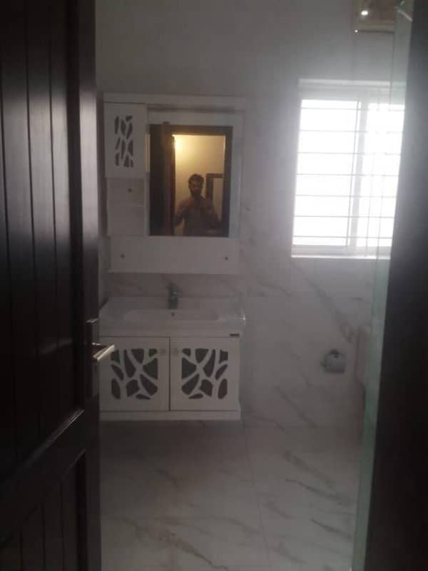 11 Marla upper portion for rent in paragon 19