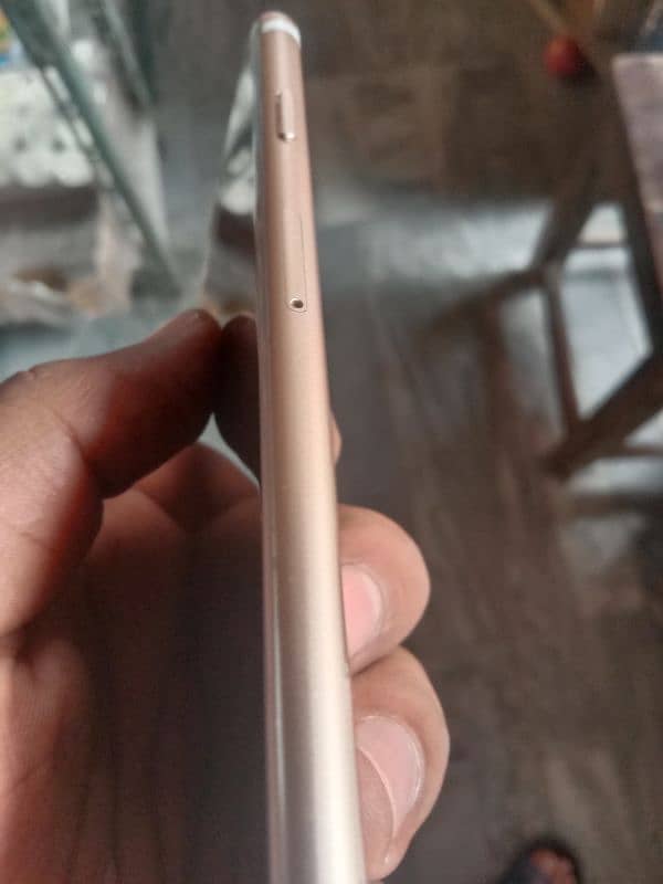 iPhone 7 / non pta for sale 1