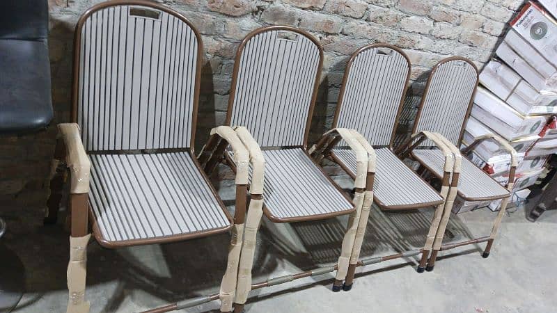 Plastic Chairs Table And Chairs Plastic Dining Chair ChairsO3321O4O2O8 4