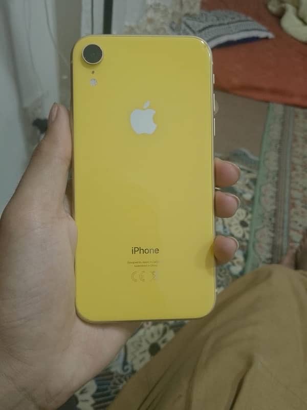 iPhone XR 64 ram non pta sim working 92 heath 0