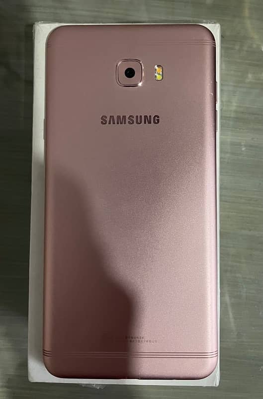 Samsung Galaxy C7 Pro 2