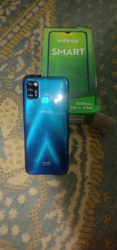 infinix smart 5, ram/rom,3/64, dual sim. with box 2