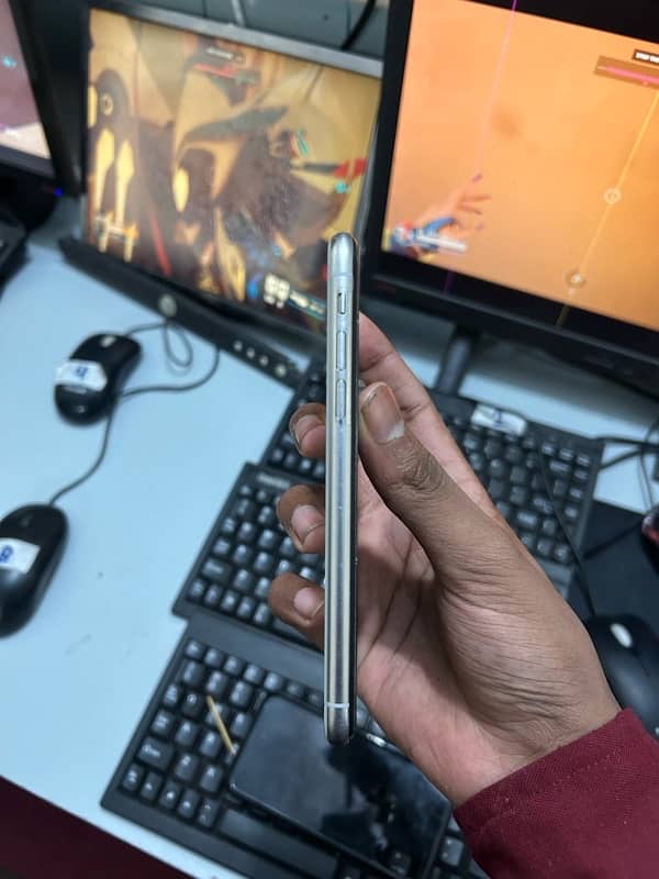 IPHONE X 64gb Official Pta approved 2