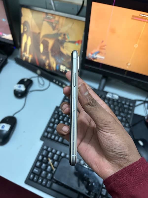 IPHONE X 64gb Official Pta approved 5