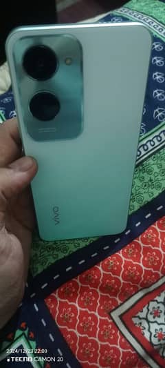 vivo Y18 6+6/128