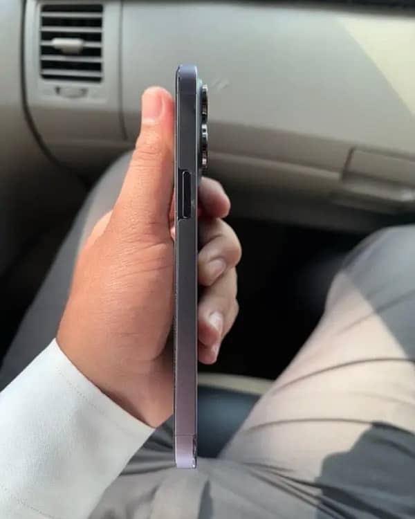 iPhone 14 pro max 256GB factory unlock 3