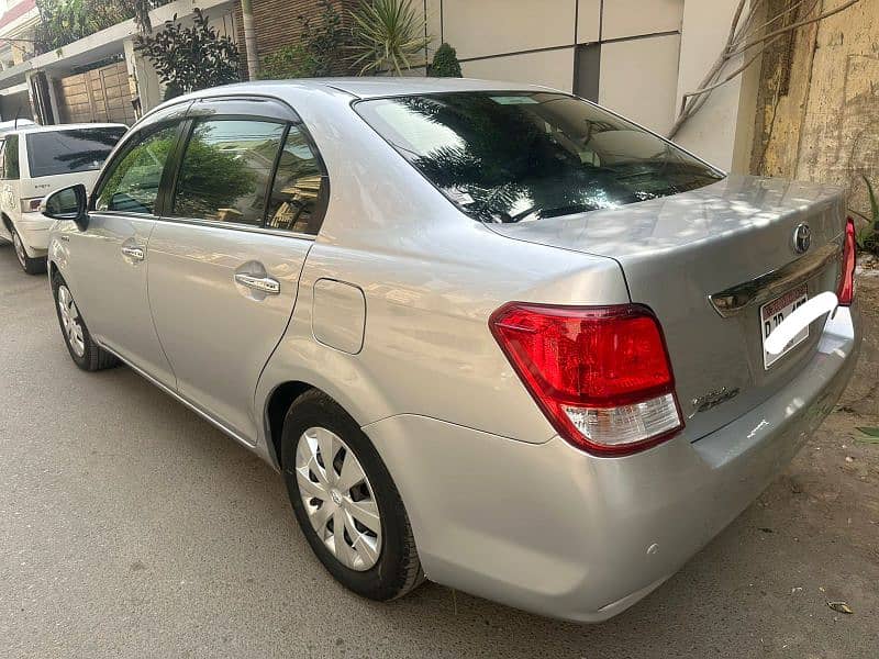 Toyota Corolla Axio 2017 4