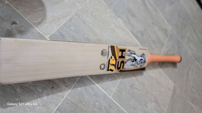 HS 41 Pro original bat 1