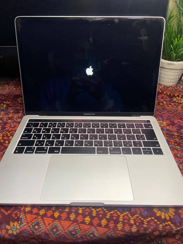 Macbook pro 2019 13 inches 3