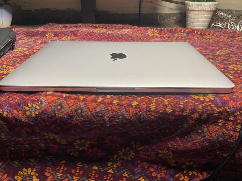 Macbook pro 2019 13 inches 5